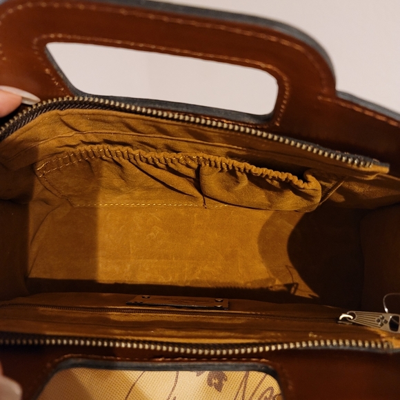 Patricia Nash Purse and wallet - Picture 4 of 7